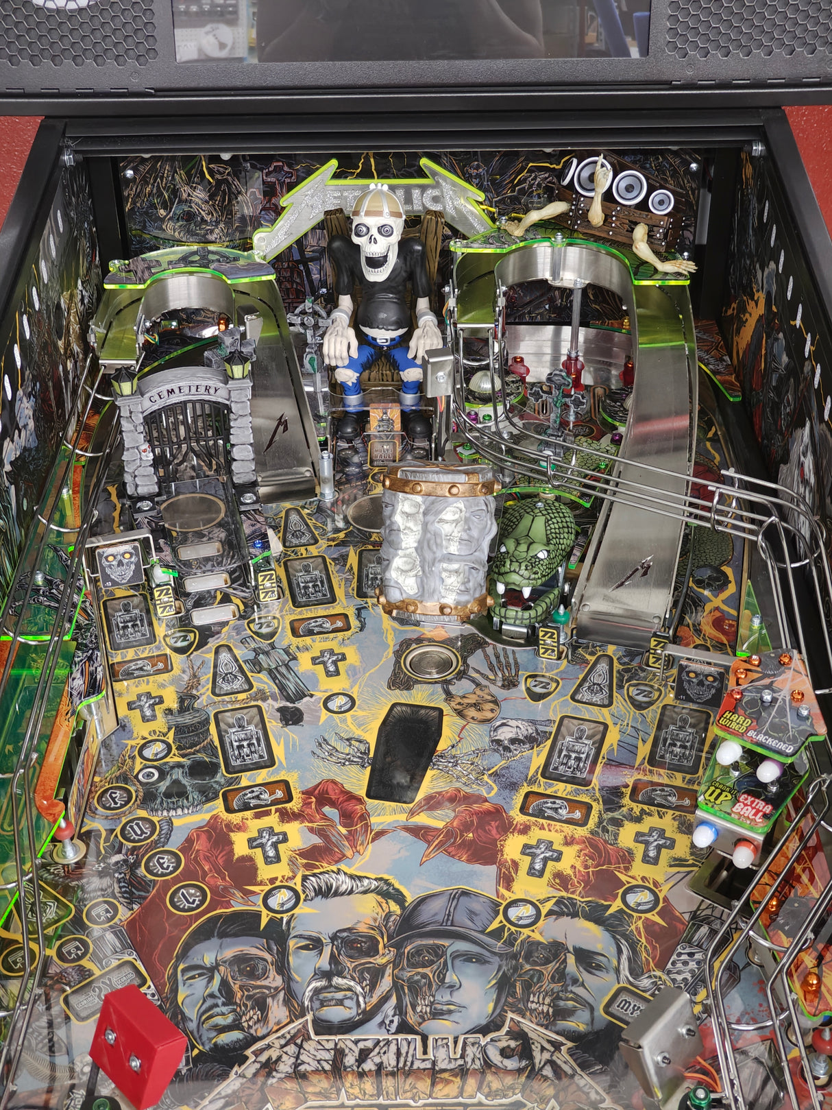 Metallica Remastered - Interactive Speaker Creature