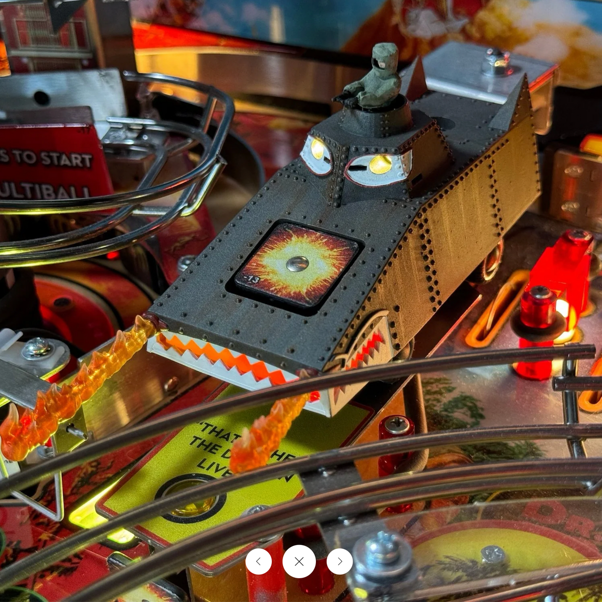 James Bond 007 Dragon Tank 2.0