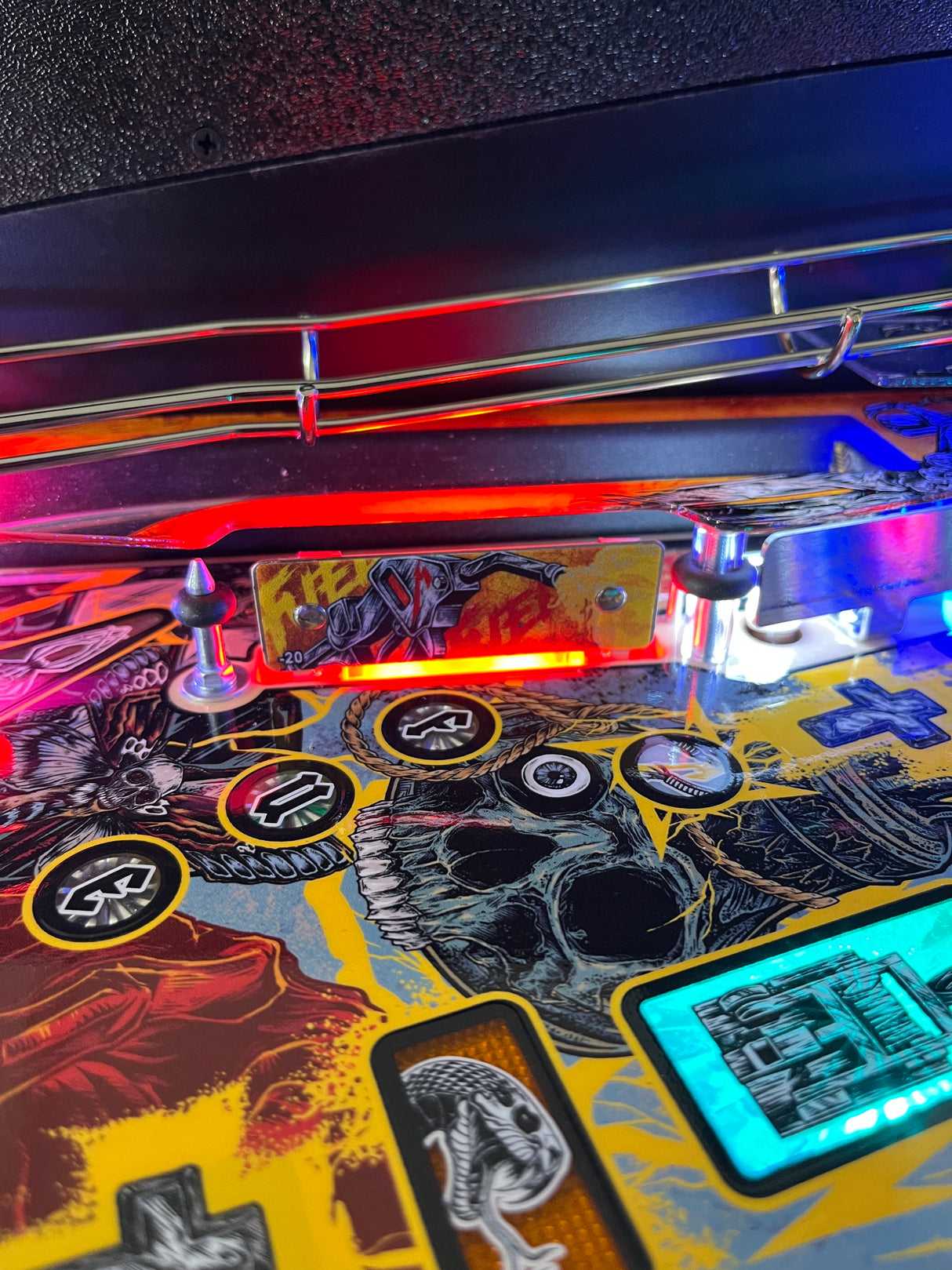 Metallica Remastered Pinball Fuel Target Illumination