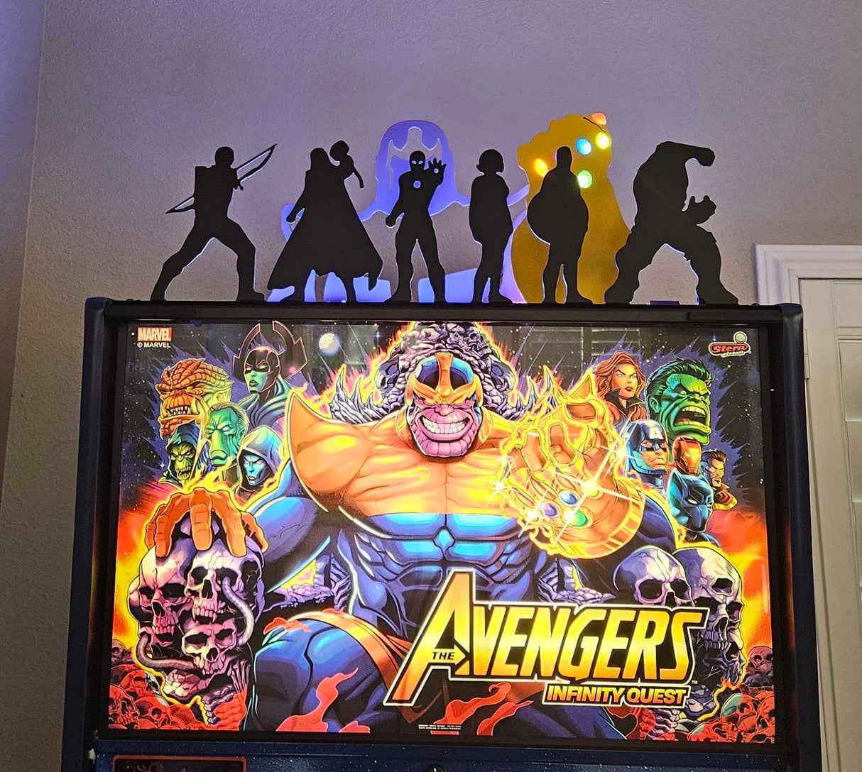Avengers Infinity Quest Pinball Silhouette Topper