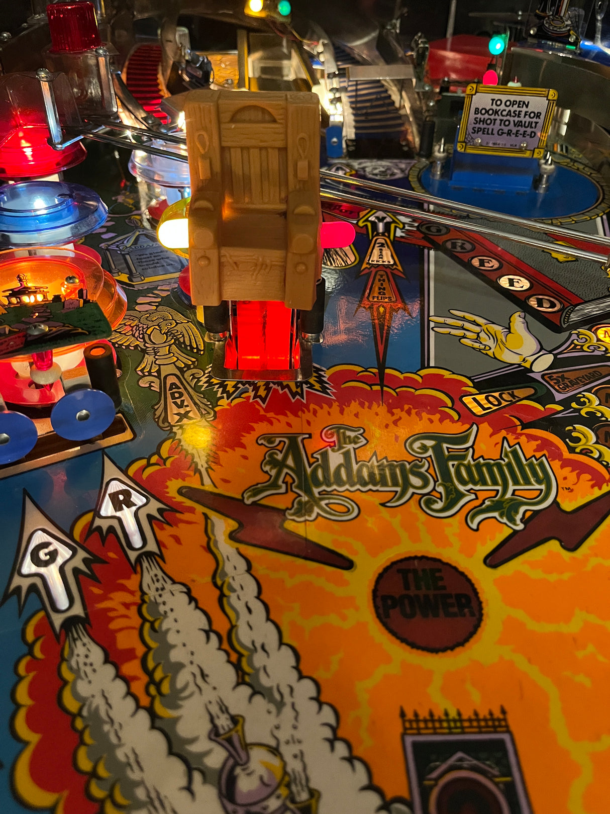 The Addams Family Pinball Chair Scoop Illumination