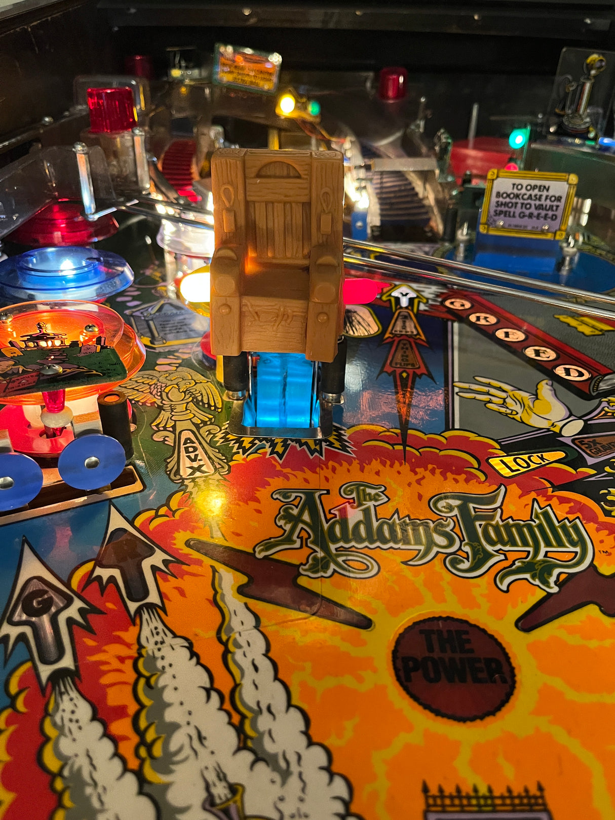 The Addams Family Pinball Chair Scoop Illumination