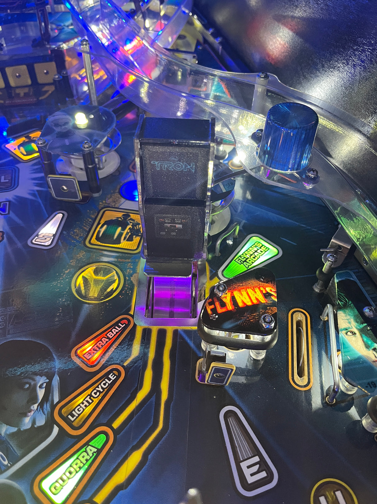 Tron Pinball Scoop Illumination