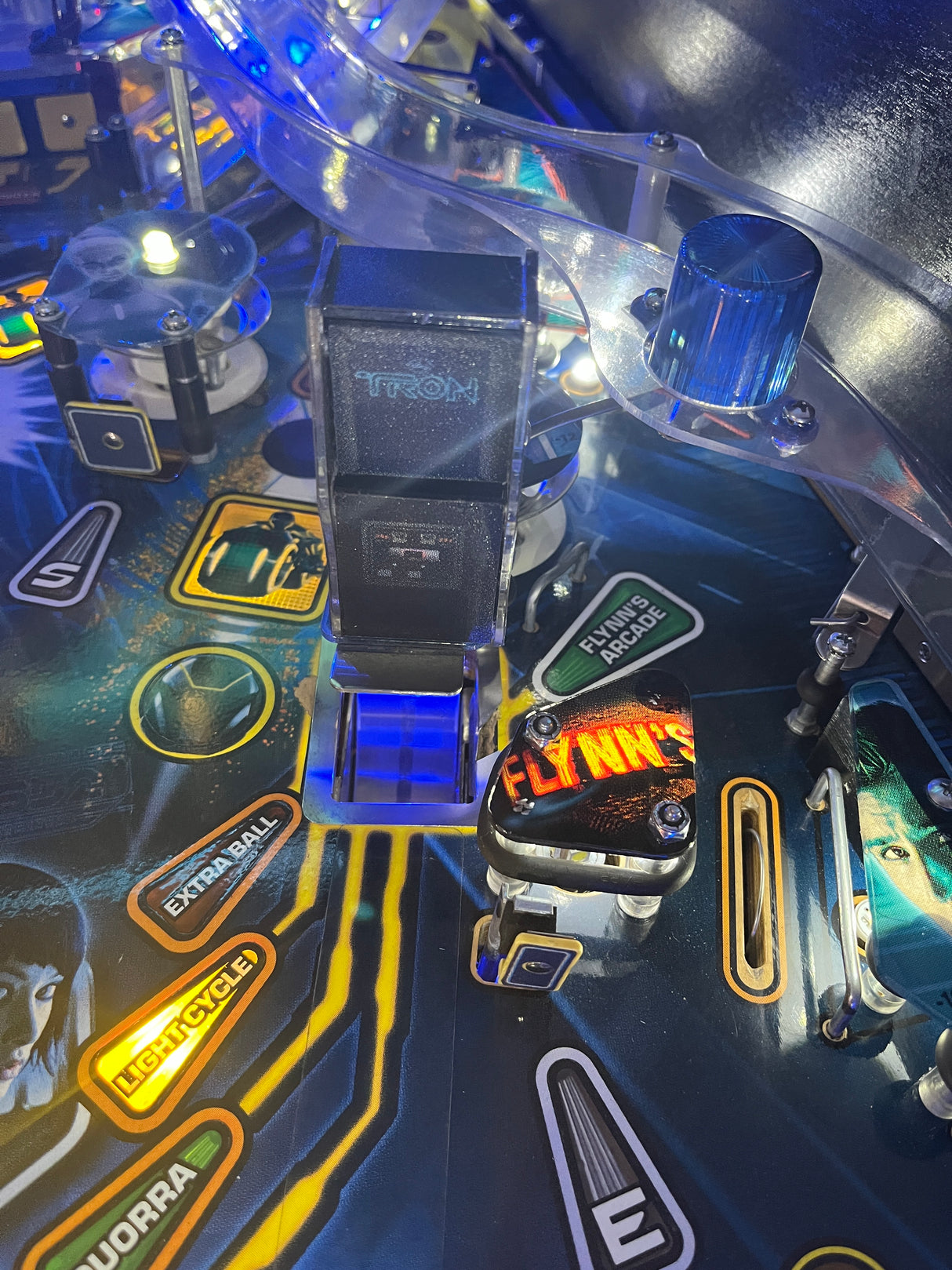 Tron Pinball Scoop Illumination