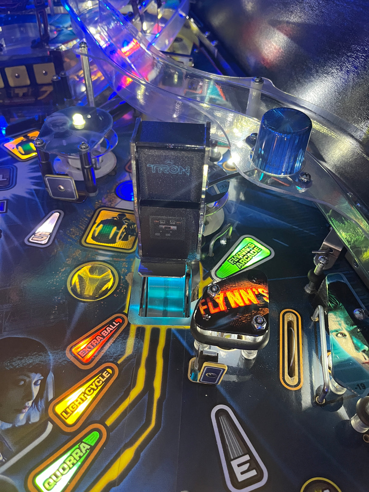 Tron Pinball Scoop Illumination