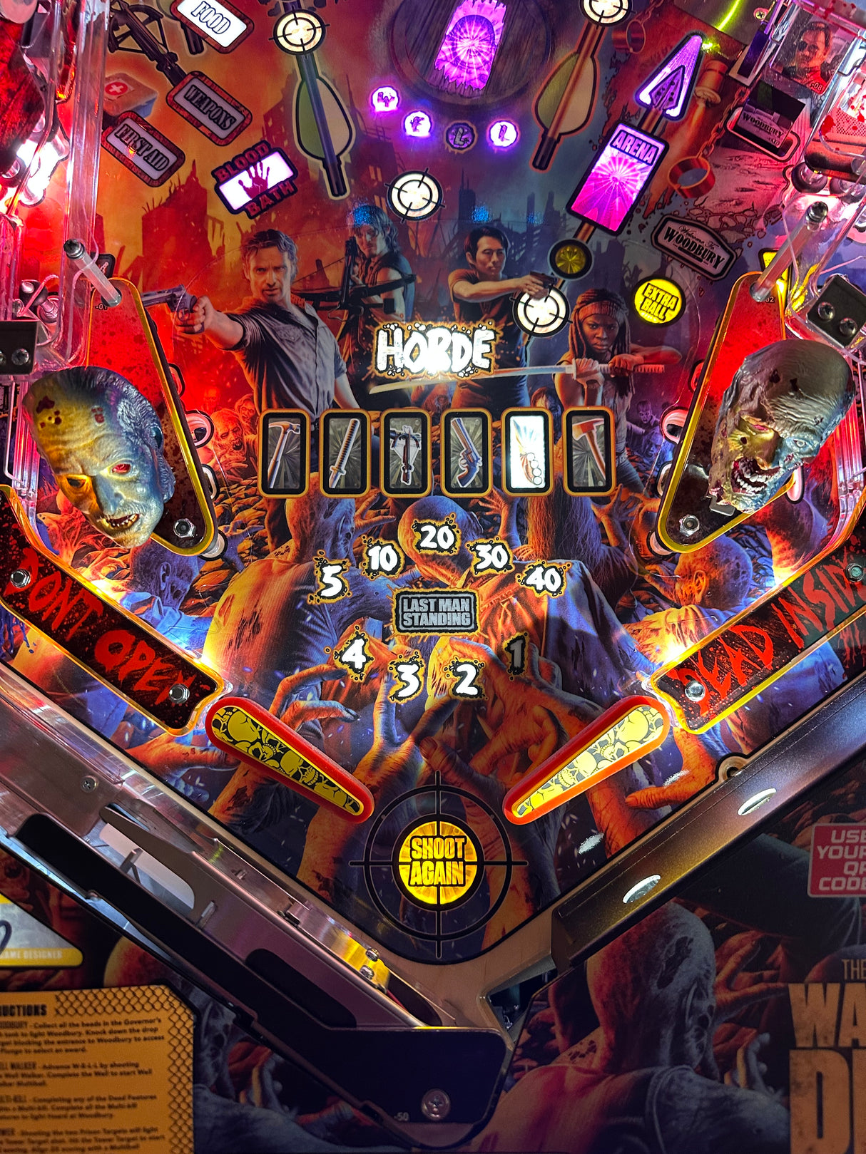 Pile of Skulls Flipper Bats (set of two)