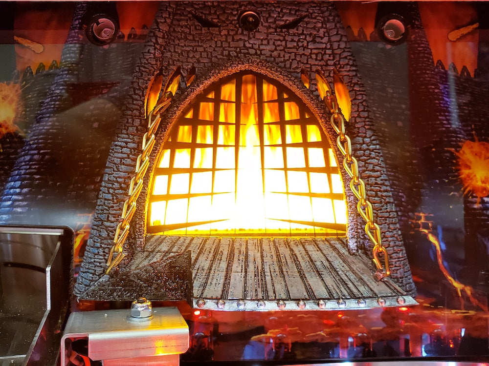 Black Knight Pinball Pro Castle Gatehouse