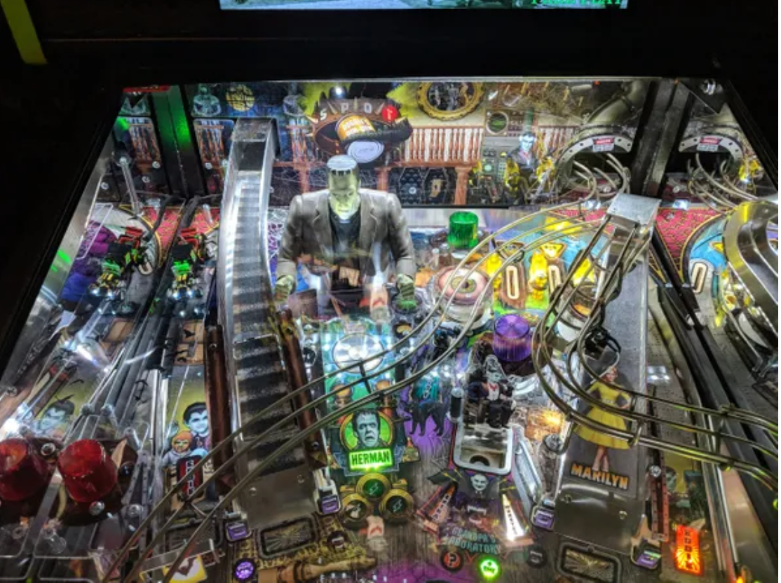 The Munsters Pinball Backboard Illumination