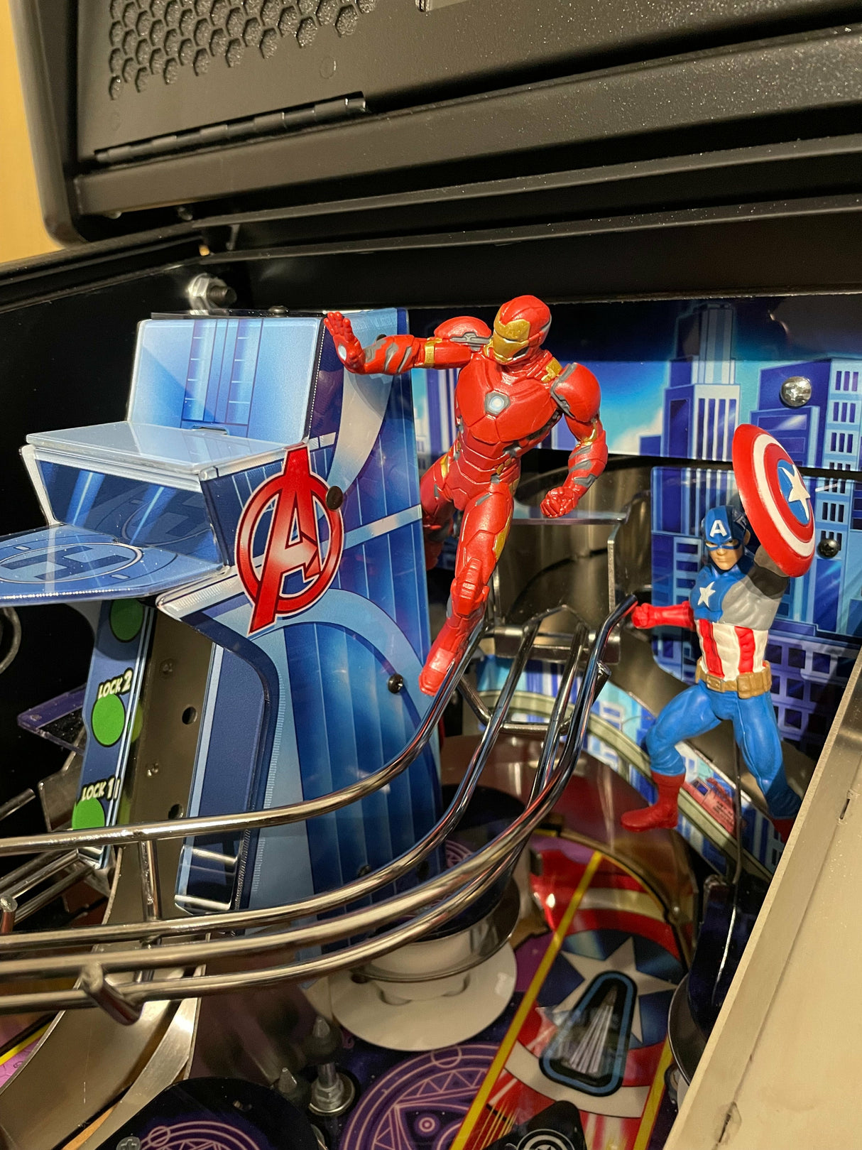 Avengers Pinball Figurines