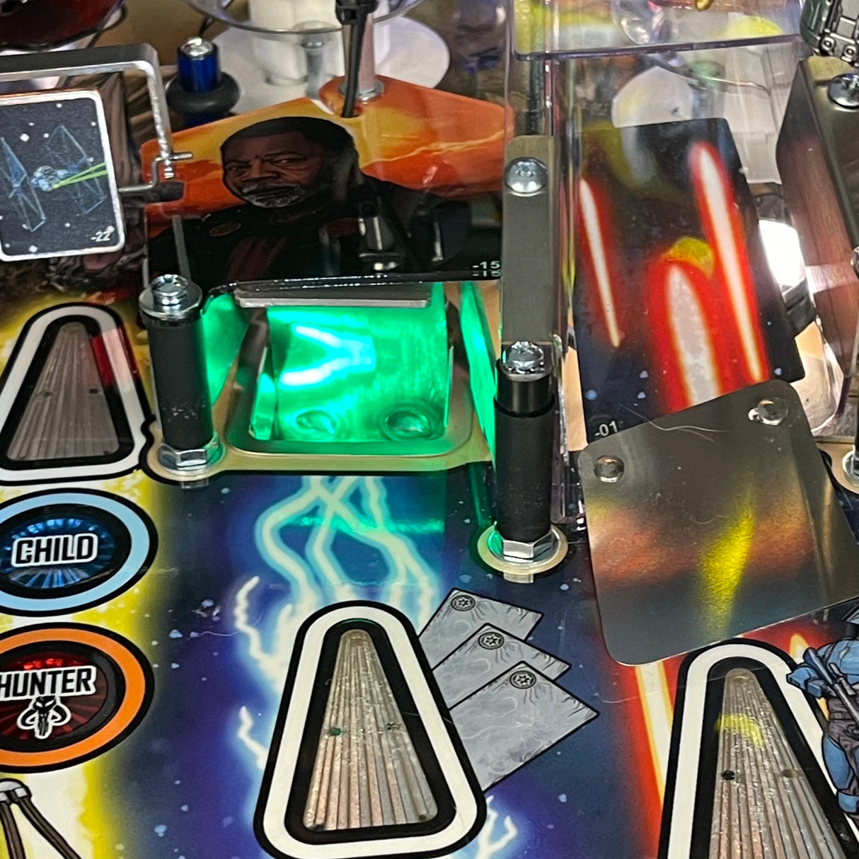 Mandalorian Pinball Scoop Illumination