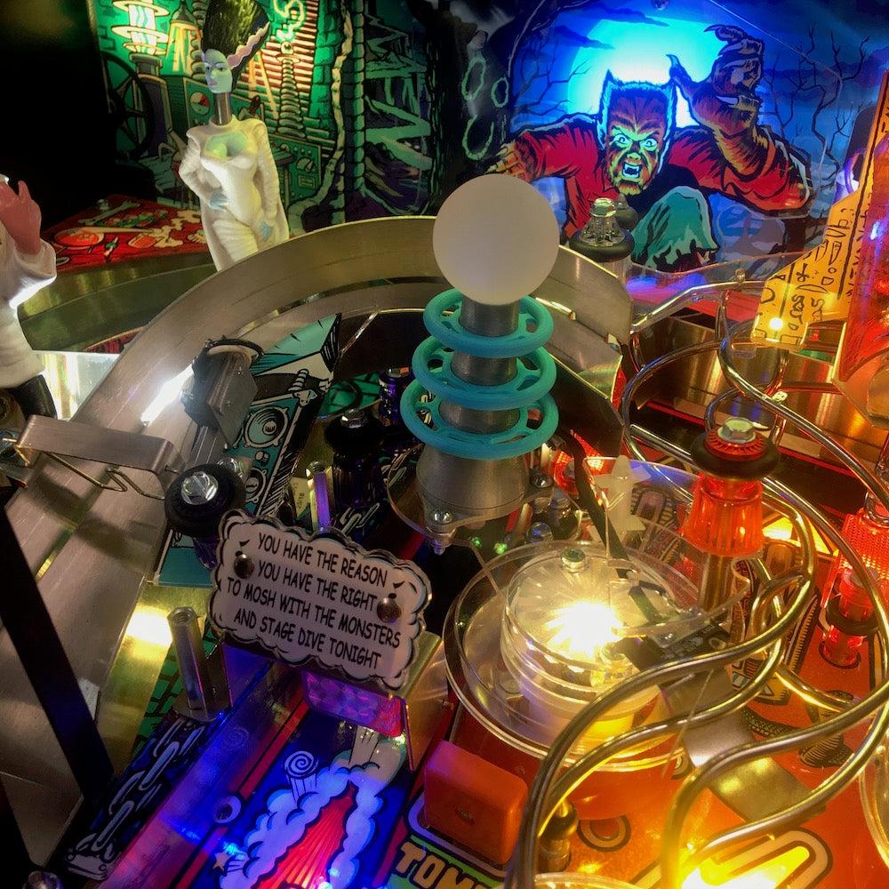 Monster Bash Pinball Tesla Coil