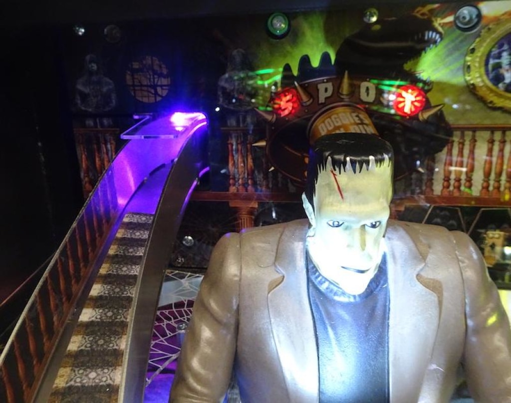 The Munsters Pinball Ramp Illumination Lighting Kits