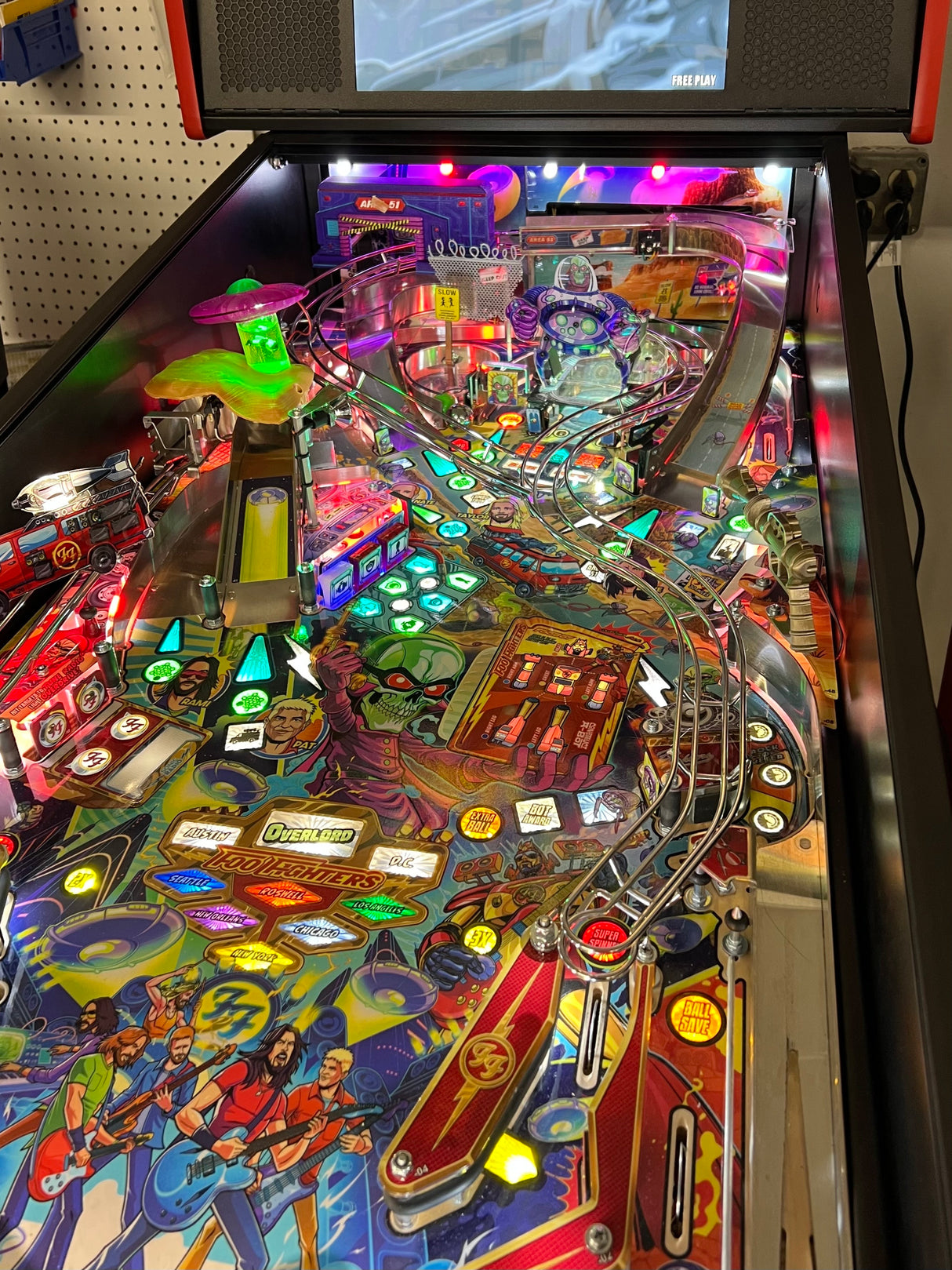 Foo Fighters Pinball Area 51 Building Upgrade - PRO