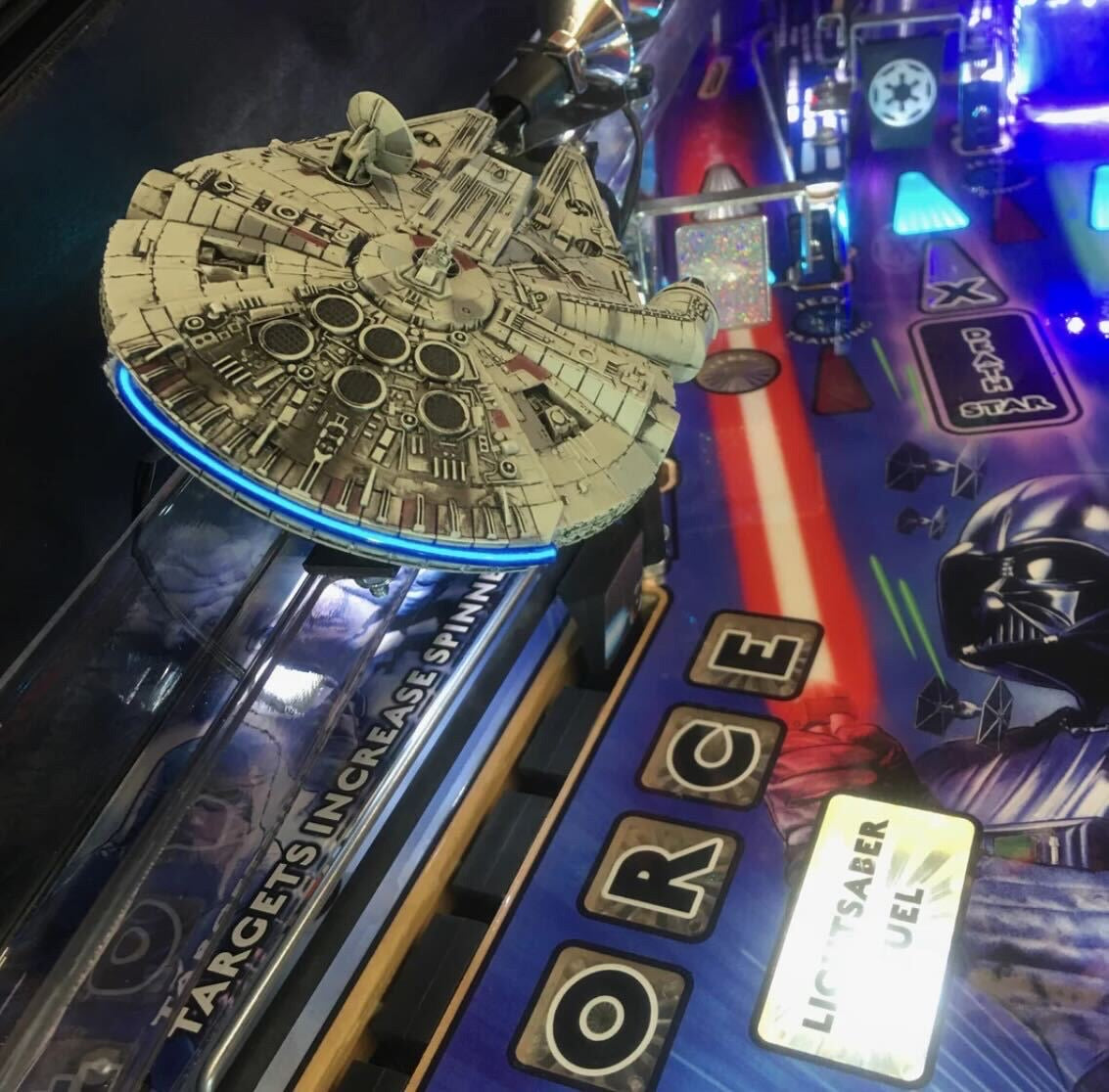 Star Wars Pinball Pro Millennium Falcon