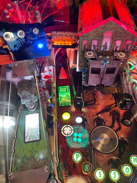 Walking Dead Pinball Remastered Prison Hitchhiker Sign