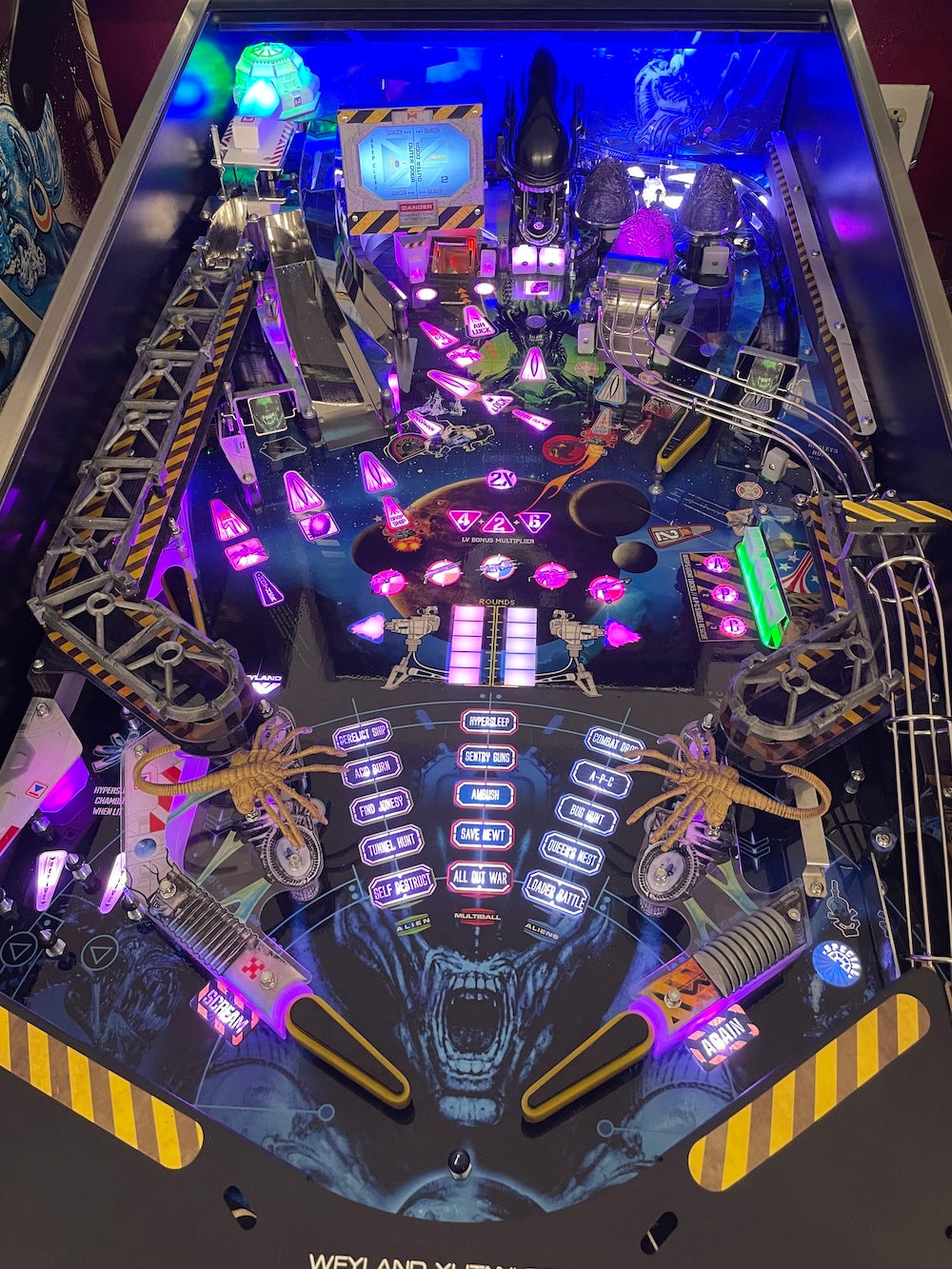 Alien Pinball Space Truss